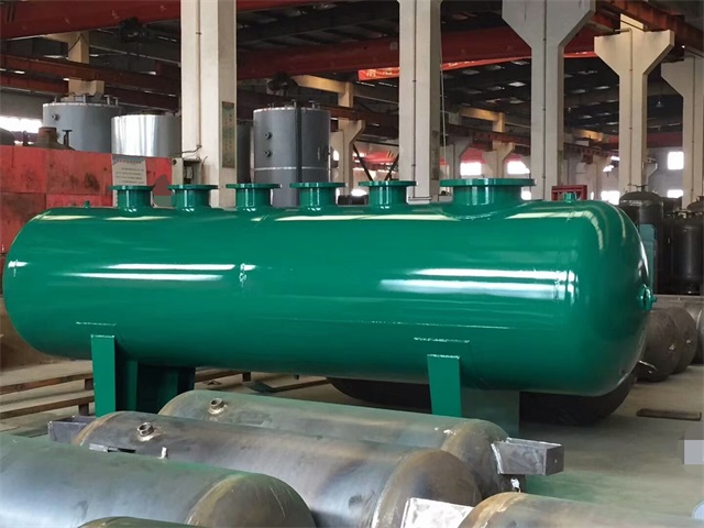 1686275349145158.jpeg 建水建水建水蒸汽分气缸1.jpeg